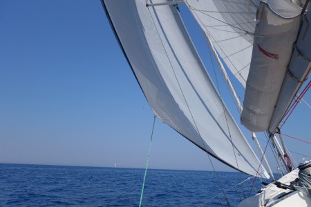 Code 0 + main = 170 sqm gives a great pusher in light wind (Greece 2015)