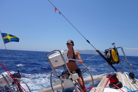 Perfect control with twin rudders